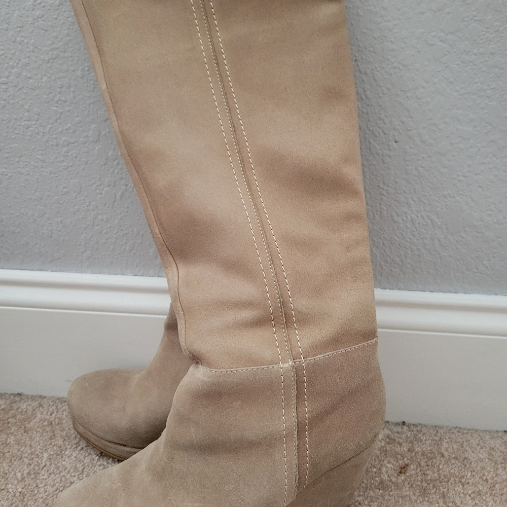 Cream boots